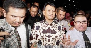 Gatot dan Istri Muda Tidak Datang karena Acara Keluarga