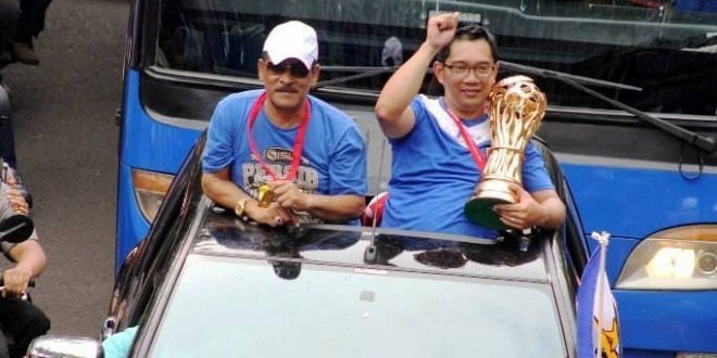 Dituduh Tilep Uang Kadeudeuh, Umuh Muchtar Tersudut