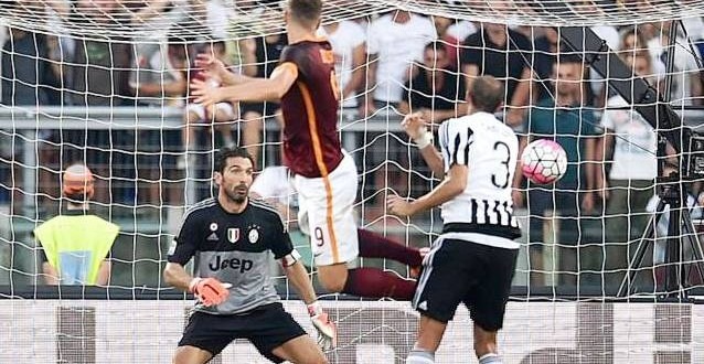 Lampu Merah Si Nyonya Tua