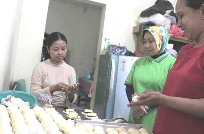 Pemkot Berdayakan Kaum Perempuan