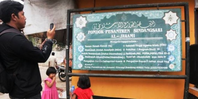 Dikenal sebagai Ali Jangkung