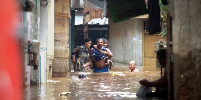 Ibukota Mulai Terendam Banjir`