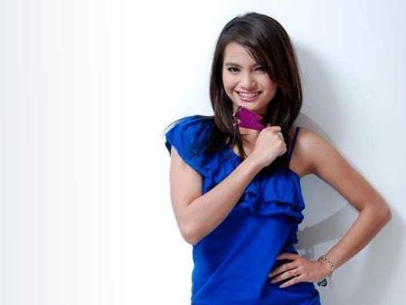 Acha Septriasa Mendadak Jatuh Miskin, Ada Apa Ya?