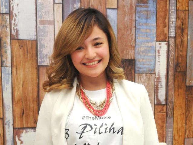 Marshanda Bukukan Pengalaman Hidup