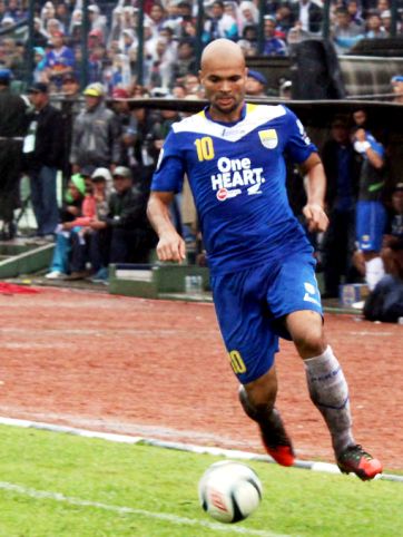 Persib Datangkan Striker Anyar, Sergio Gabung Lagi?