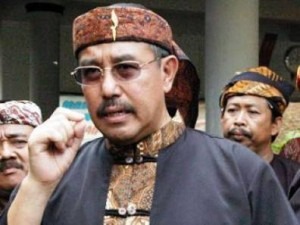 Lempar Handuk Mesti Siap Dipecat