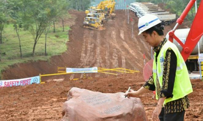 Kereta Cepat Masih Tersendat