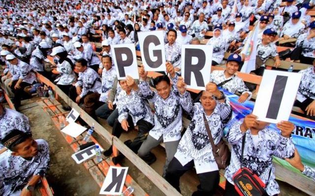 PGRI Perjuangkan Gaji Honorer