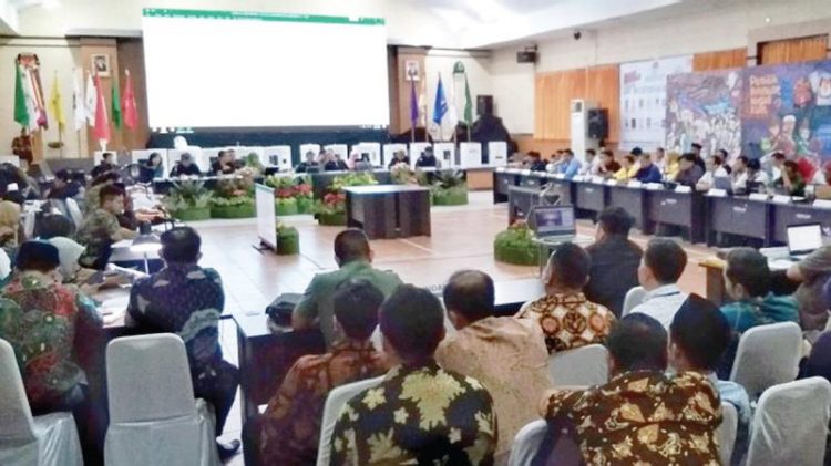 02 Menang Telak di Jabar