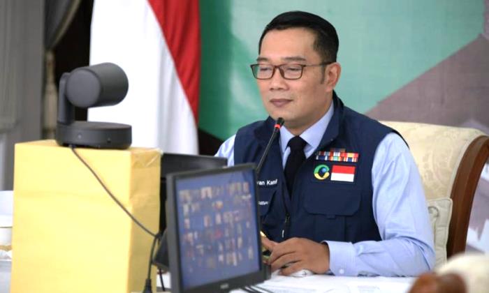 Marak Pelanggaran, Emil Kena Teguran