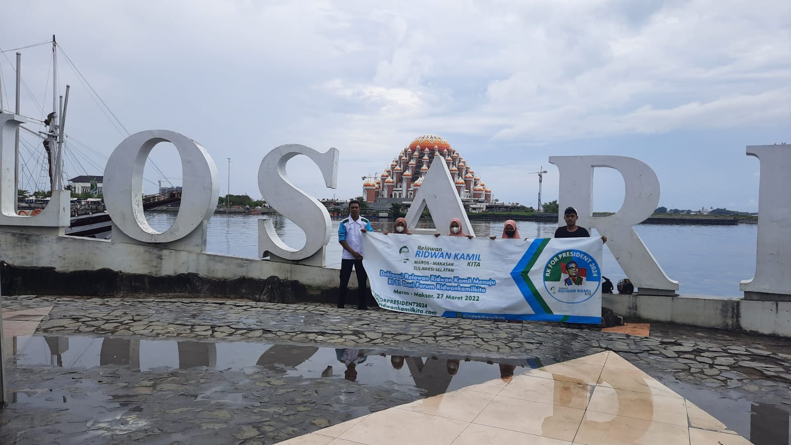 Relawan RidwanKamilKita Wilayah Maros – Makasar Sulsel Deklarasi Dukung Ridwan Kamil Maju di Pilpres 2024