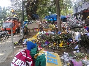 Retribusi Naik, Pelayanan Turun