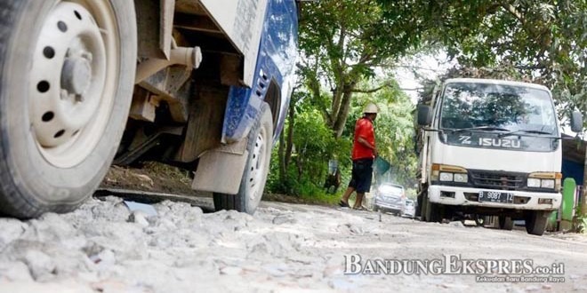 813 Desa di Jabar Miskin