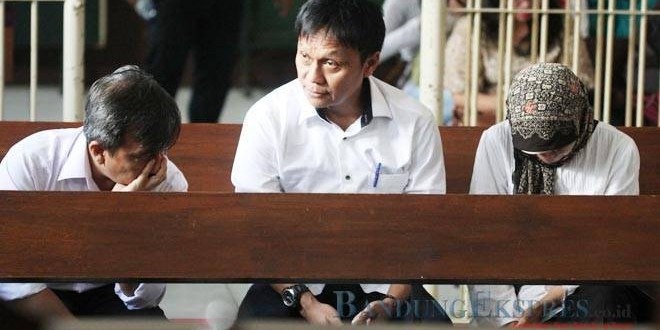 Rugikan Negara Rp 18 M