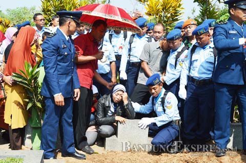 Hercules Diduga Kelebihan Muatan