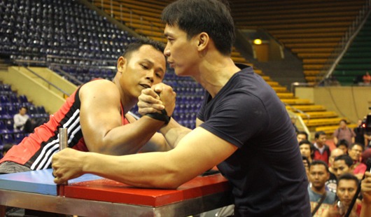 Jangan sepelekan Adu Panco