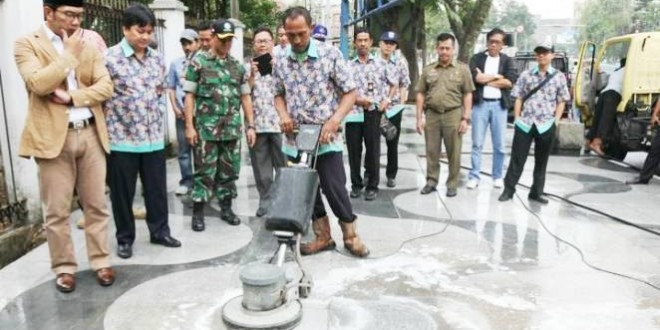 Trotoar Riau Telan Rp 16 Miliar