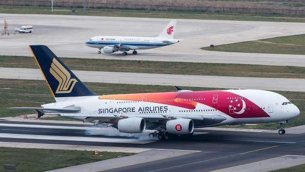 Singapore Airlanes Diancam Bom Oleh Mahasiswa