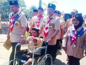 Aktif Pramuka Meski di Balik Kursi Roda