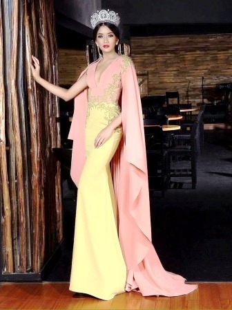 Anindya Kusuma Putri Piawai Main Bass