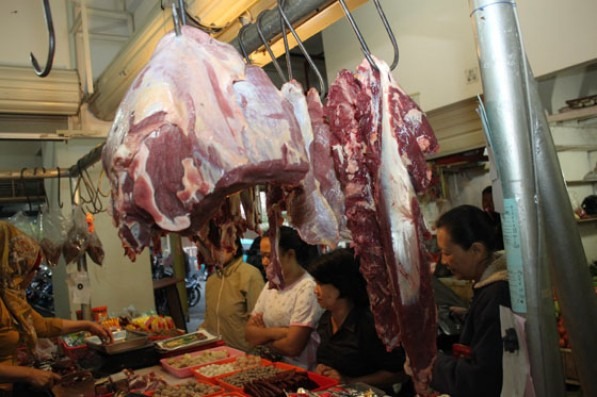 Pemotongan Daging Sapi Dihentikan Dua Hari
