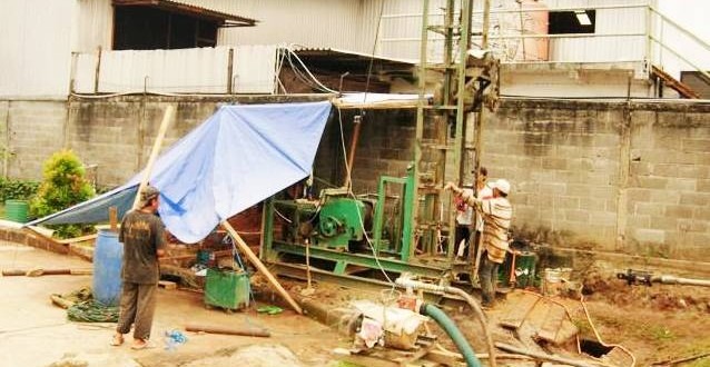 Desa Buat Sumur Artesis