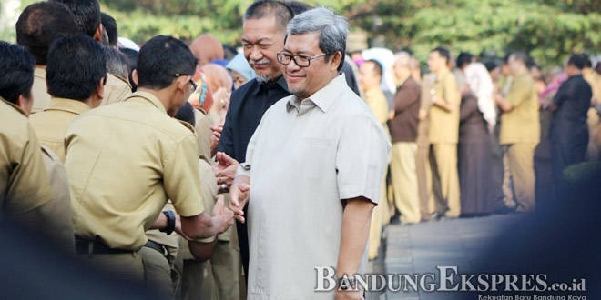 Perubahan Nama Provinsi Jawa Barat, Sebatas Komoditas Politik