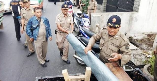 Satpol PP Jaring Puluhan PKL