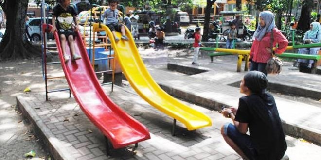 Taman Cililin Jangan Dipakai Mesum