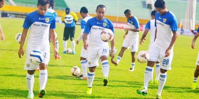 Persib Mentok di Lapangan