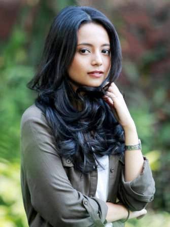 Elyzia Mulachela Risih Jika Beradu Akting dengan Pacar