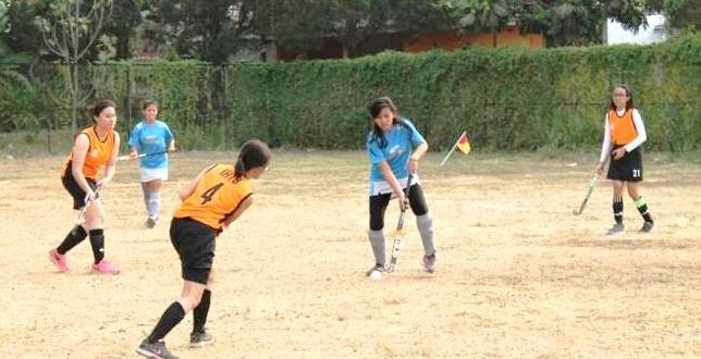 Atlet Hockey Putri Raih Juara Umum