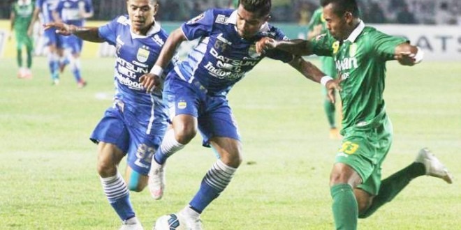 Persib Lolos Delapan Besar
