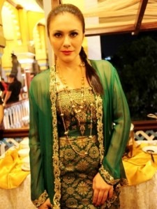 Wulan Guritno Ambil Peran Mucikari