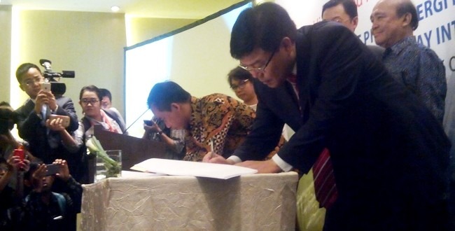 Kereta Cepat Jakarta-Bandung Mulai Jalan Tahun 2016