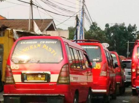 Penghapusan Trayek Tak Semudah Dibayangkan