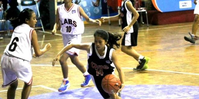 SMPN 1 Bandung Tekuk SMP Lab School