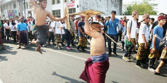 NTB ’Pinjam’ Bandung Kenalkan Tradisi