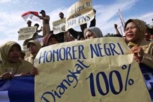 Nasib Honorer K2 Ditentukan Pusat