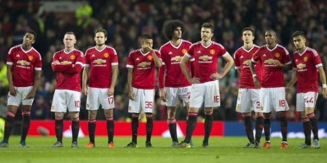 Lini Depan Red Devils Bermasalah