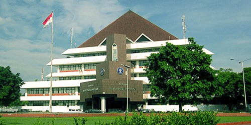 Kemenristek Nonaktifkan 27 PTS