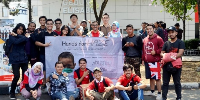 Dari Pentas Seni hingga Jual Air Kotor