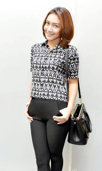 Melody Prima Alami Petualangan Mistis