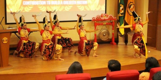 PR Fair Keempat Paling Beda