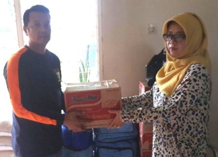 Bantu Korban Longsor