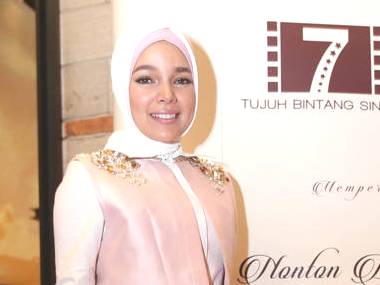 Terburuk soal Beri Kejutan