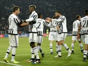 Nyonya Tua Kembali ke Trek