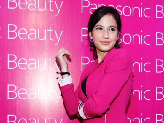 Pevita Pearce Gelisah Kalau Lama Tak Bertemu Sahabat