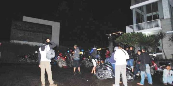 Longsor Hantam Dago Resort