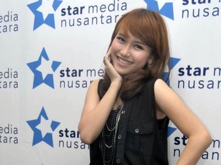 Ayu Ting Ting Persiapkan Masa Depan dengan Berbisnis